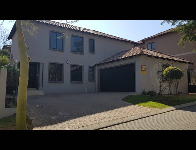 3 BEDROOM CLUSTER RENTED IN CRAIGAVON